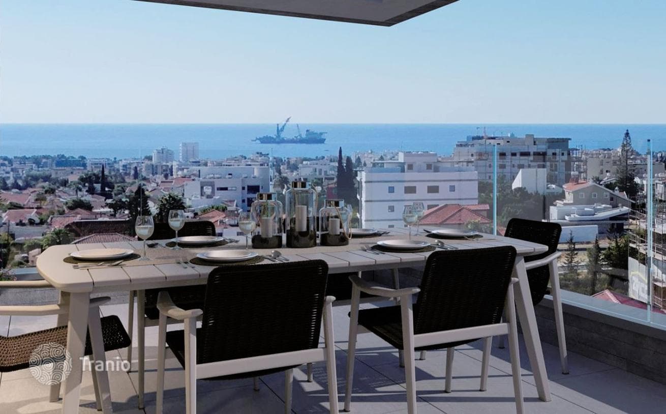 Apartment with Panoramic Views in Limassol, photo 2