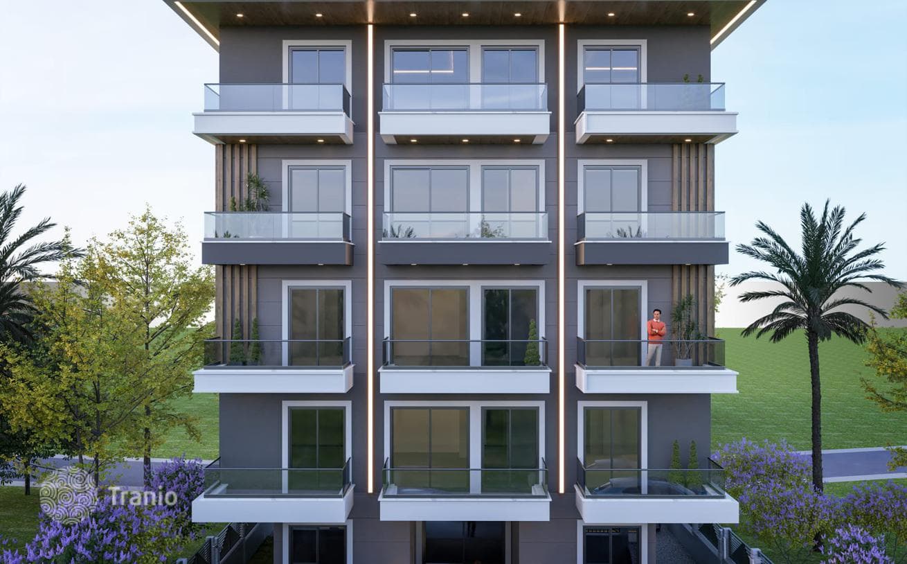 Small Residential Complex with Pool and Gym 400 m from Beach in Avsallar, Alanya