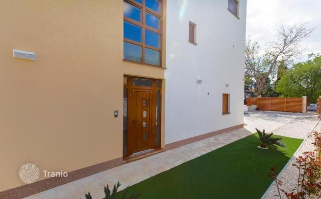 6-Bedroom Villa in Kastela, Dalmatia, photo 3