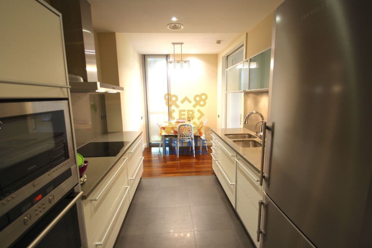Квартира в Барселоне, Испания, 131 м², фото 4