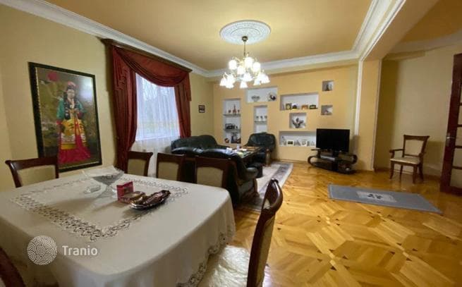 7-Bedroom House 440 m² in Saburtalo, Tbilisi, photo 3
