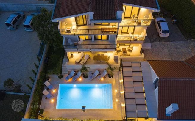 8-Bedroom Villa in Zadar, Croatia
