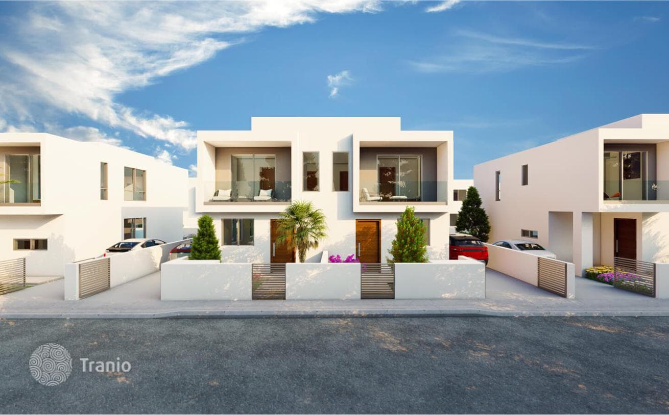 3-Bedroom Townhouse in Mandria, Paphos, photo 2