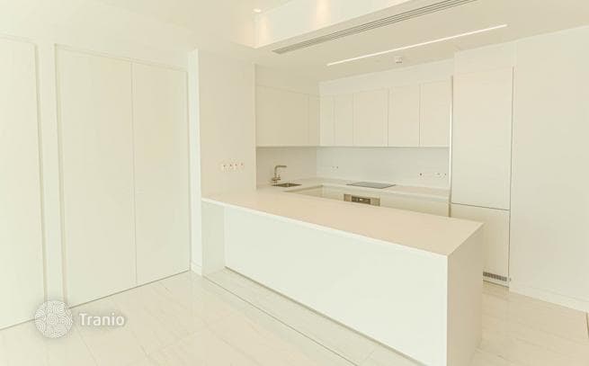 2-Bedroom Apartment with Panoramic Sea View in Limassol, photo 4