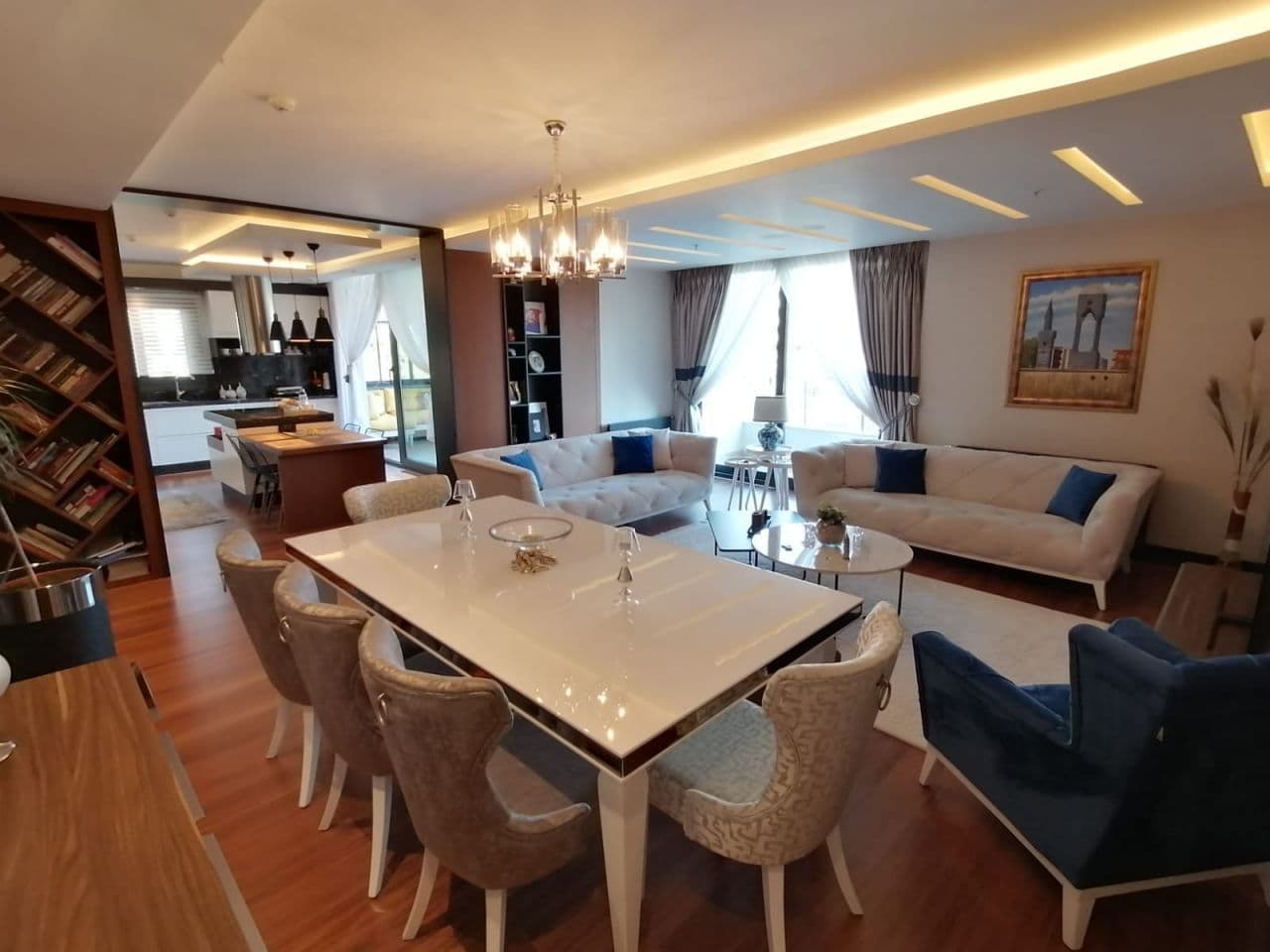 Квартира в Мерсине, Турция, 280 м²
