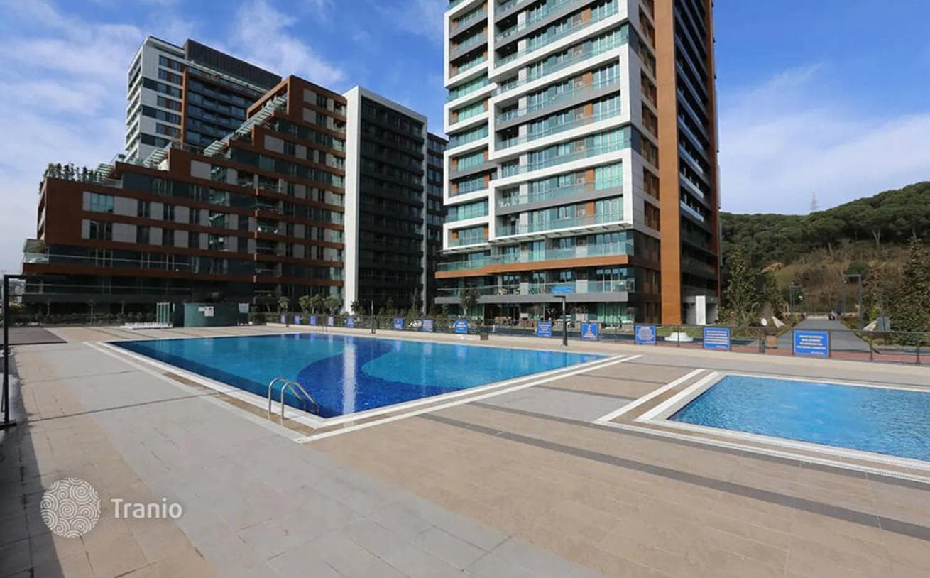 1-Bedroom Apartment in Sariyer, Istanbul, photo 3