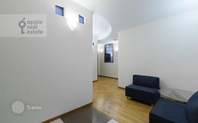 1-Bedroom Apartment with City View in Arbat, Moscow, photo 3
