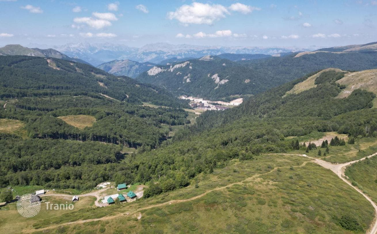 Large Mountain Land Plot for Hotel or Eco-Resort Development in Kolasin, photo 4