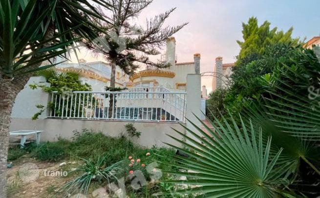 4-комнатный коттедж 103 м² в Деэса де Кампоамор, Испания, фото 3