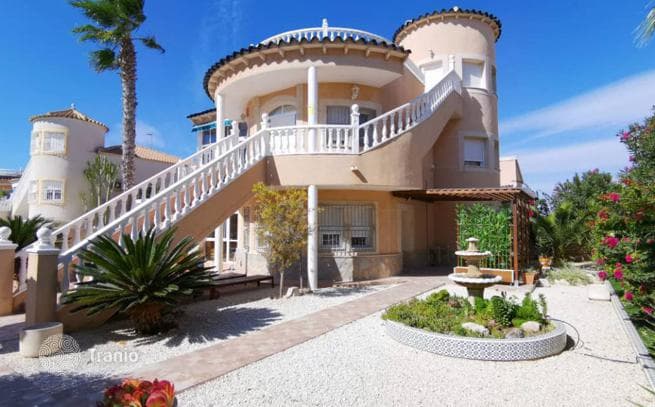 5-комнатная вилла 250 м² в Деэса де Кампоамор, Испания, фото 3