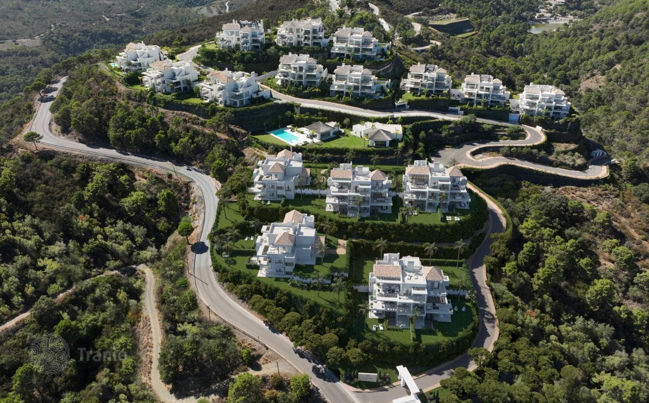 Пентхаус на продажу в Marbella Club Golf Resort, Бенахавис, фото 3