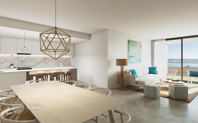 Modern Apartment Near the Beach in Faro, Portugal