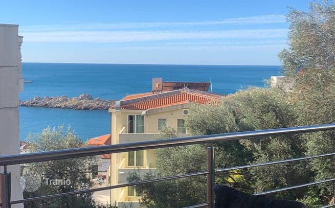 Furnished Apartment with Sea View in Sveti Stefan, photo 4