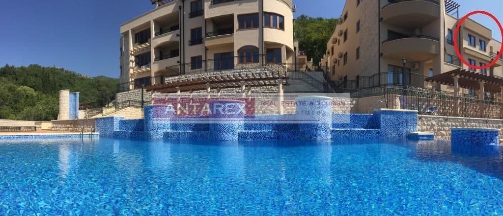 Апартаменты в Херцег-Нови, Черногория, 151 м²