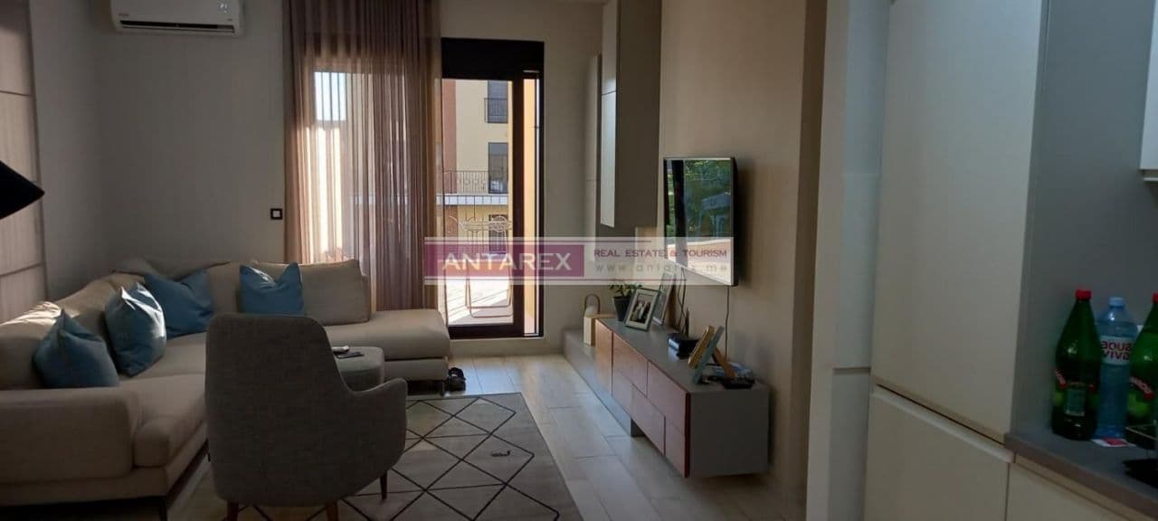 Апартаменты в Ластве, Черногория, 97 м², фото 2