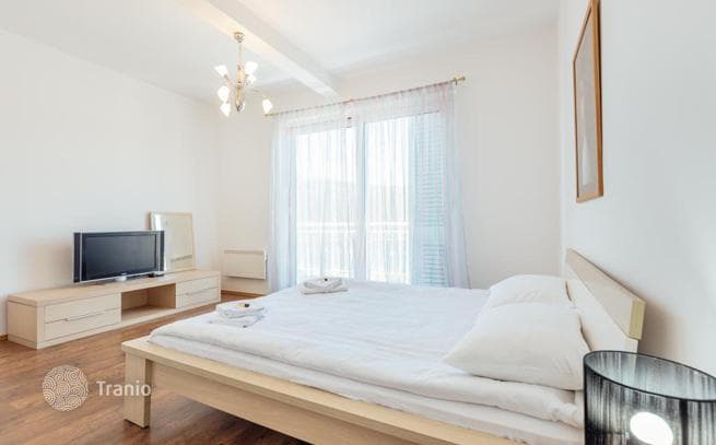 4-Bedroom Villa with Private Pool and Parking in Kotor Bay, Kumbor, photo 5