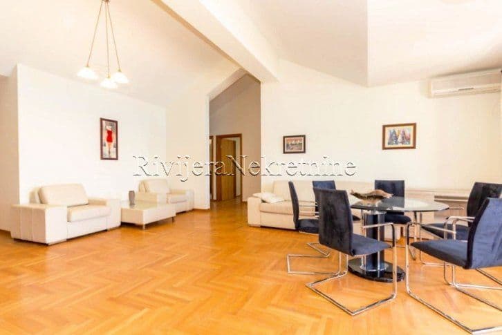 Квартира в Херцег-Нови, Черногория, 120 м², фото 2