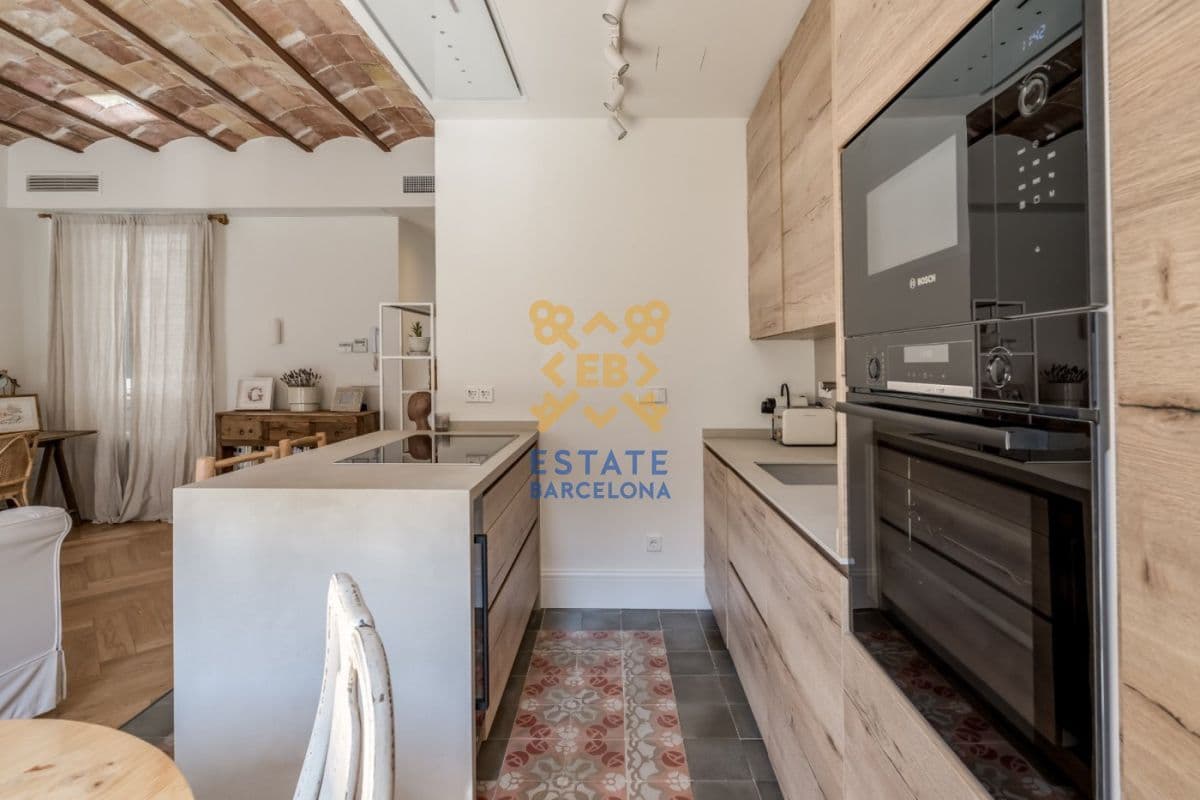 Квартира в Барселоне, Испания, 80 м², фото 3