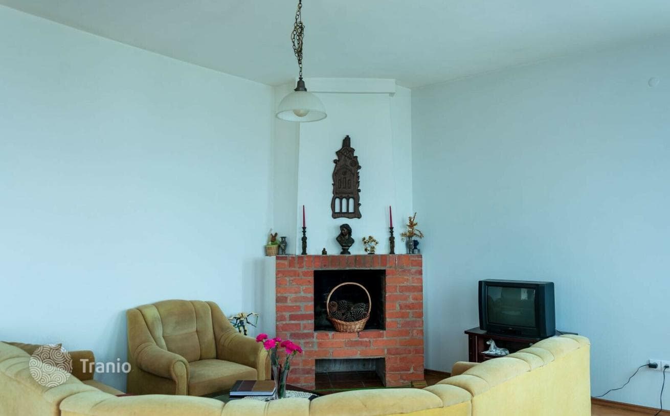 3-Story 6-Bedroom House with Sea and Mountain Views in Makhinjauri, Batumi, photo 2