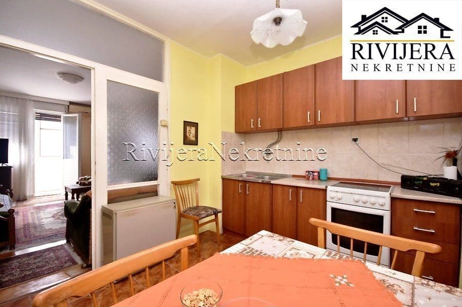 Апартаменты в Херцег-Нови, Черногория, 61 м², фото 4