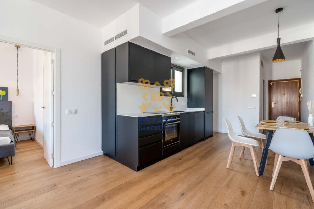 Квартира в Барселоне, Испания, 78 м², фото 2