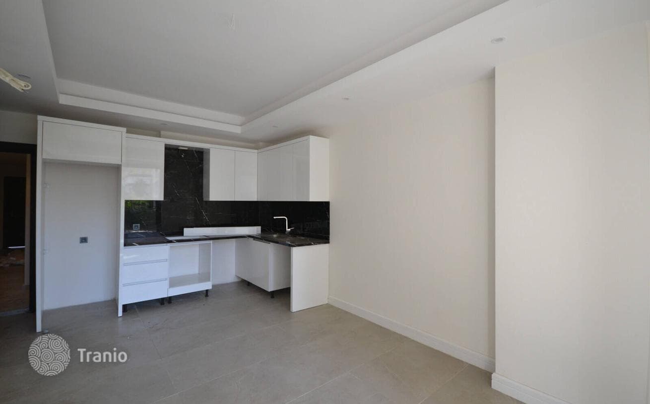 1-Bedroom (1+1) Apartment Near the Beach in Mahmutlar, Alanya, photo 2