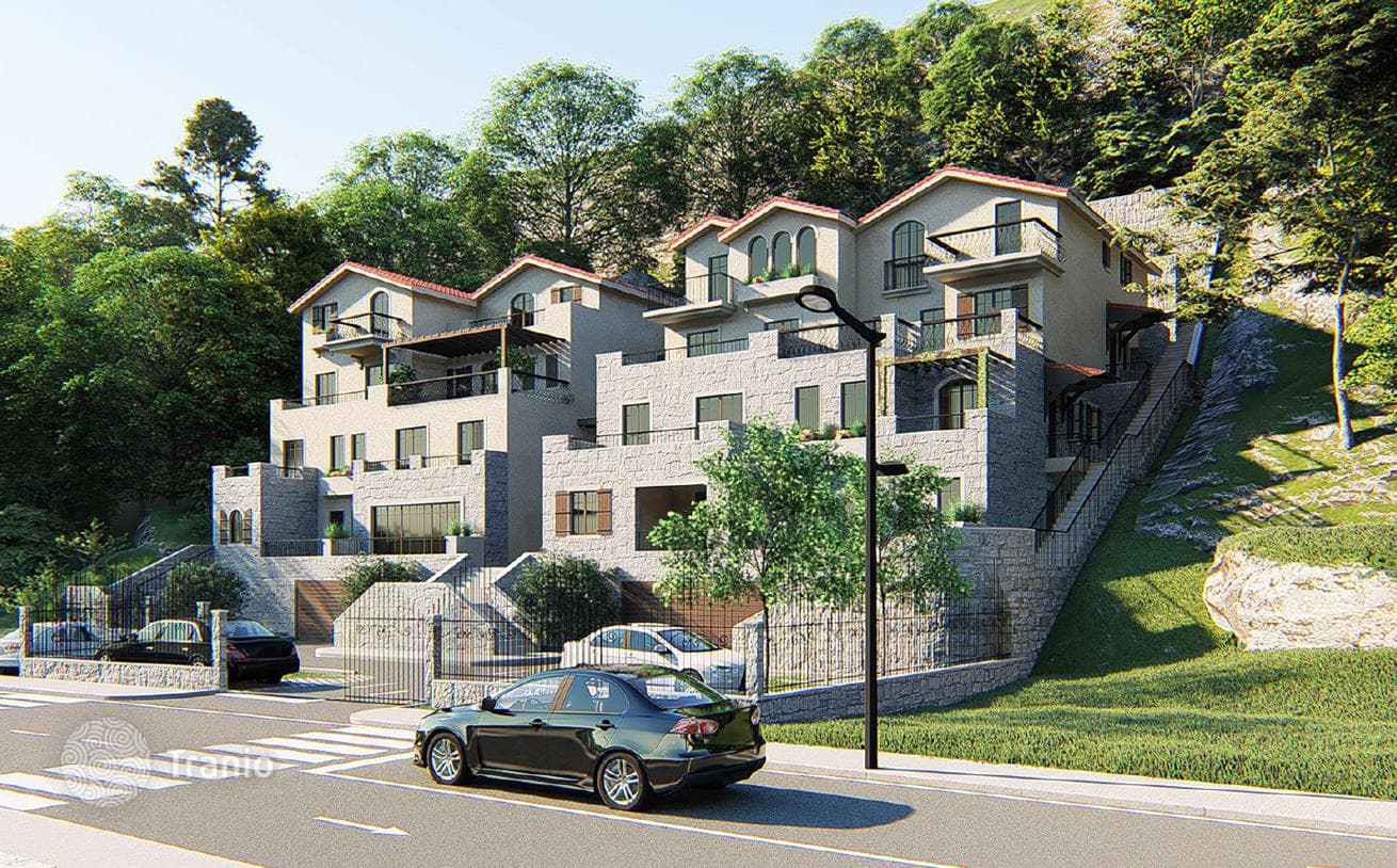 Beachfront Apartments with Shared Pool and Parking in Tivat, photo 5