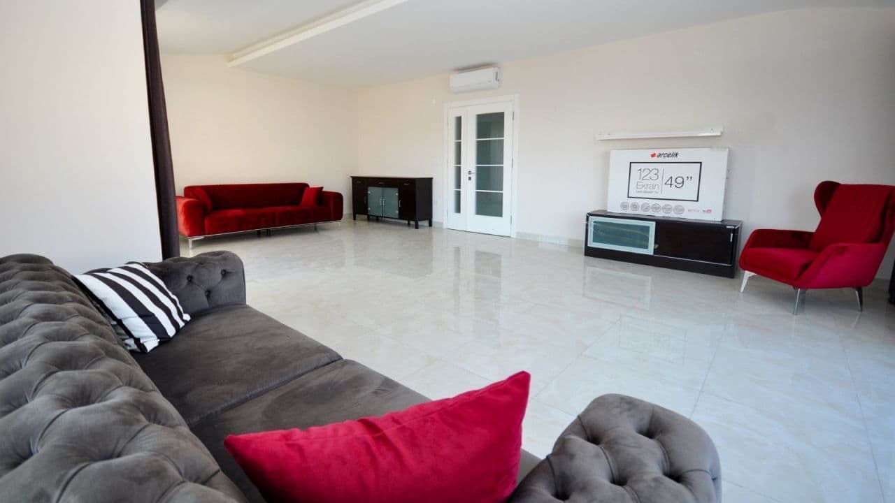 Квартира в Алании, Турция, 300 м²