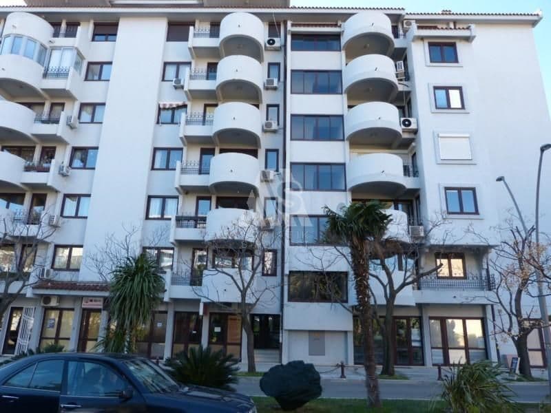 Квартира в Баре, Черногория, 84 м²