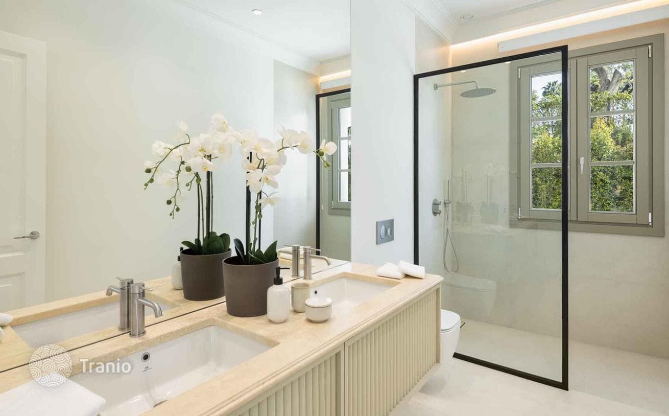 6-комнатная вилла 972 м² в Нуэва Андалусии, Испания, фото 3