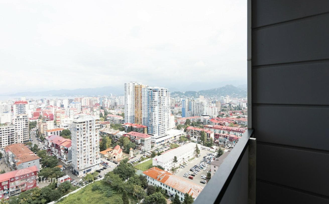 Studio with Sea, Mountain and City Views in Batumi