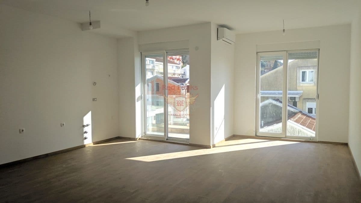 Квартира в Будве, Черногория, 62 м², фото 2