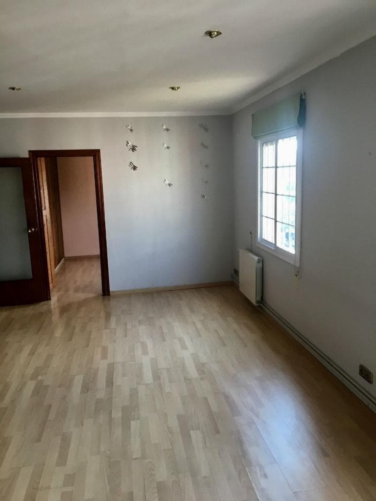 Квартира в Барселоне, Испания, 71 м², фото 2