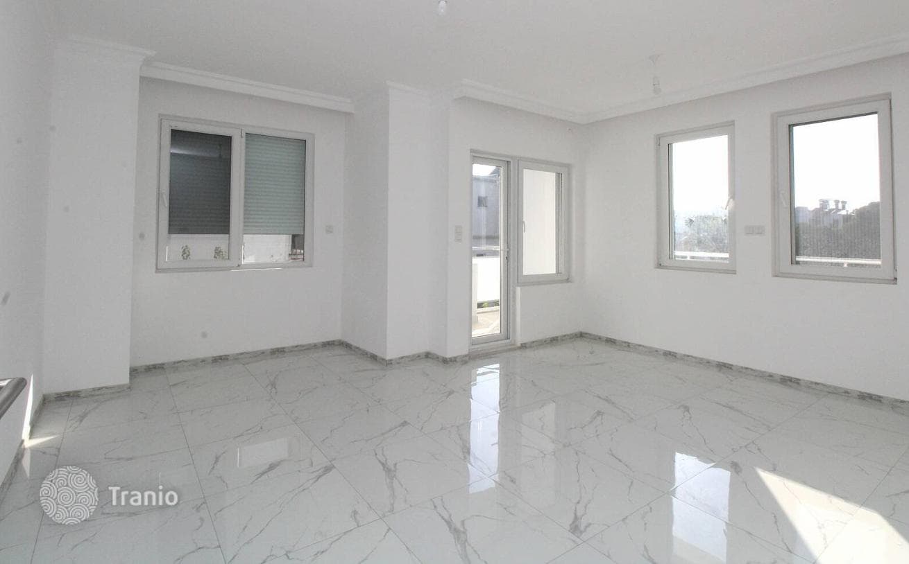Commercial Building with Shop and 4 Apartments in Belek, photo 4