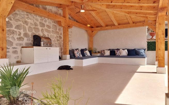 1-Bedroom Apartment with Sea View in Perast, Kotor, photo 2