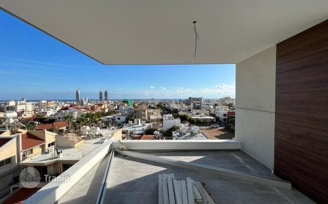 2-Bedroom Apartment in Mesa Geitonia, Limassol, photo 4