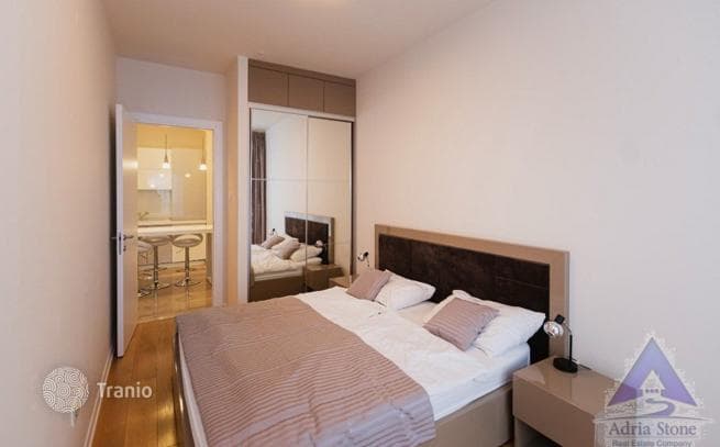 1-Bedroom Apartment in Budva, photo 5