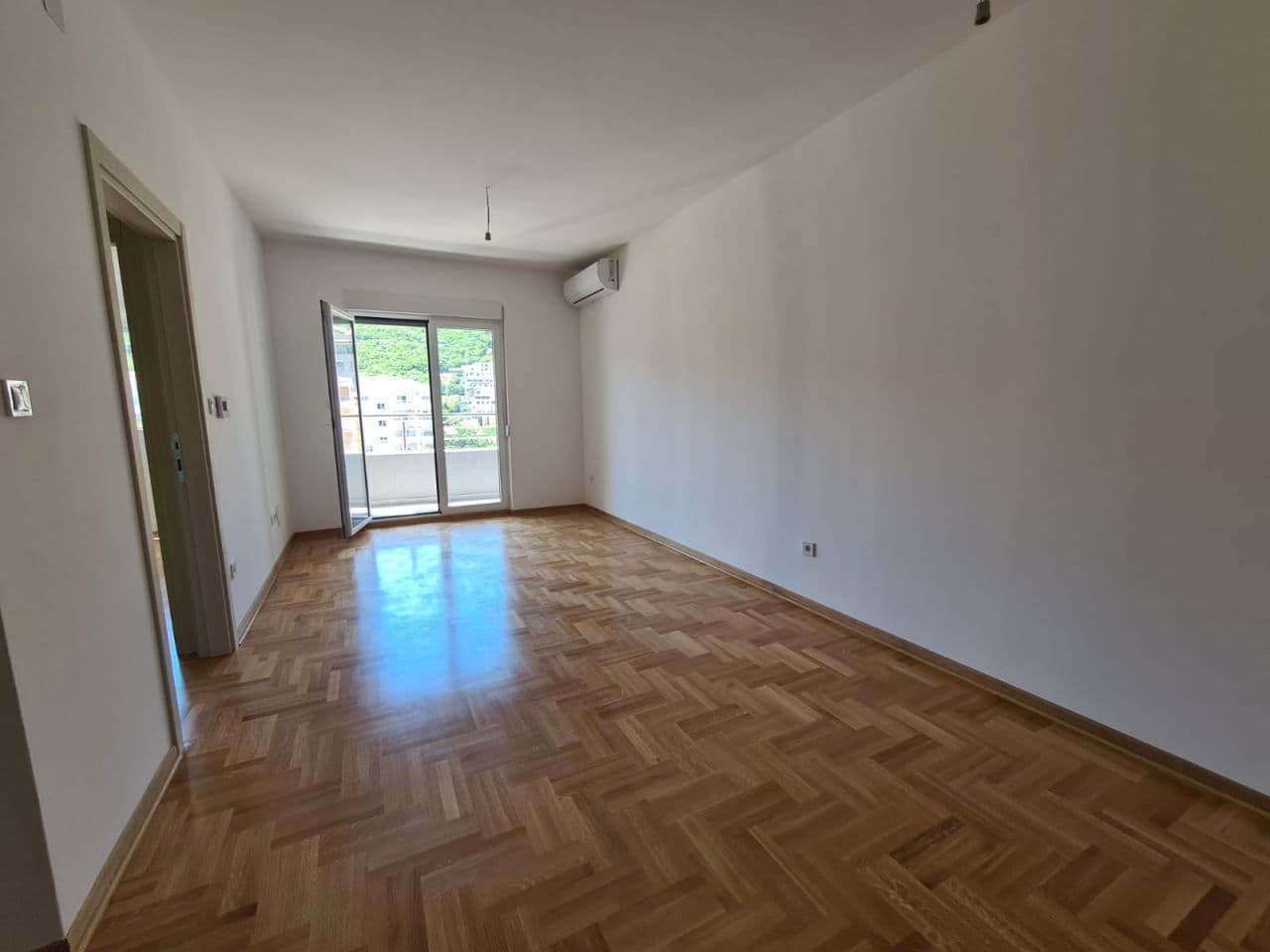 Квартира в Будве, Черногория, 64 м², фото 2