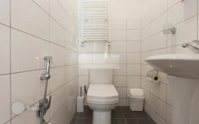 2-Bedroom Apartment in Old Tbilisi, Tbilisi, photo 2
