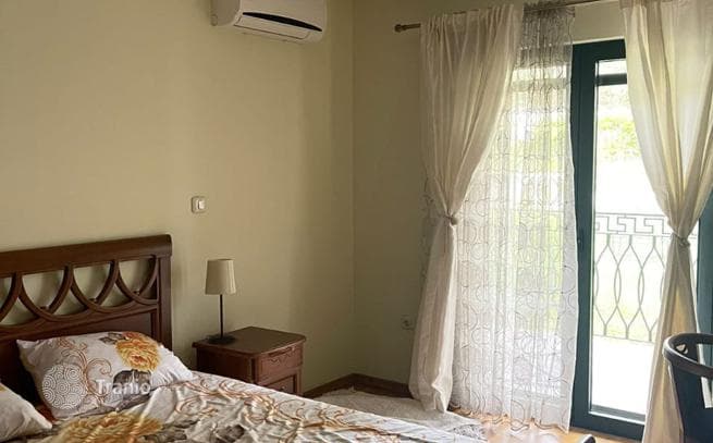 3-Bedroom Furnished House with Shared Pool in Lastva Grbaljska, Budva, photo 4
