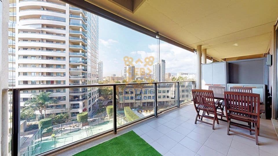 Квартира в Барселоне, Испания, 121 м²