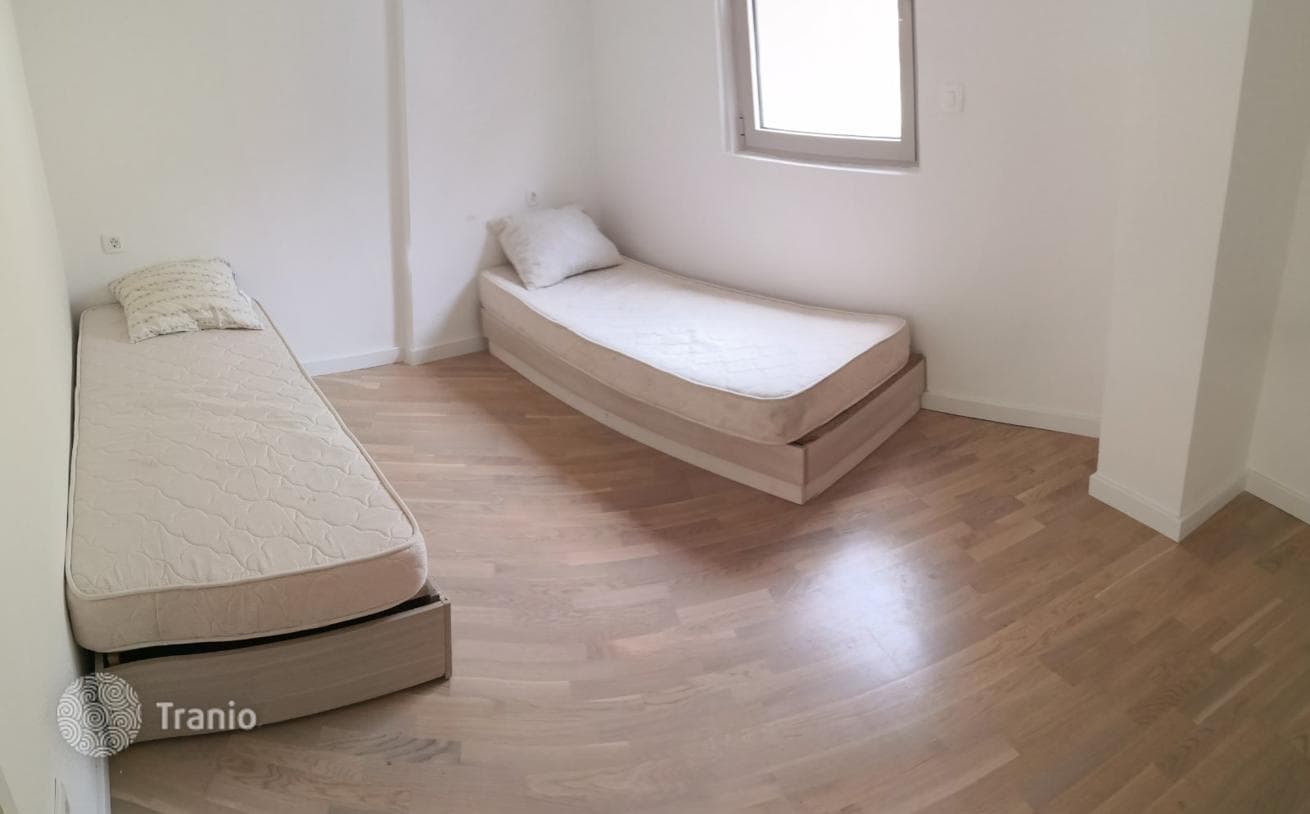 2-Bedroom Apartment with Mountain View in Becici, Budva, photo 4