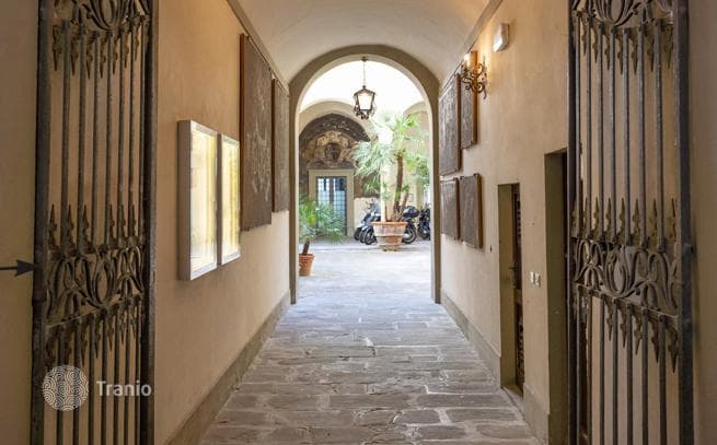 Designer Apartment in Historic Florentine Palazzo, Florence, photo 3