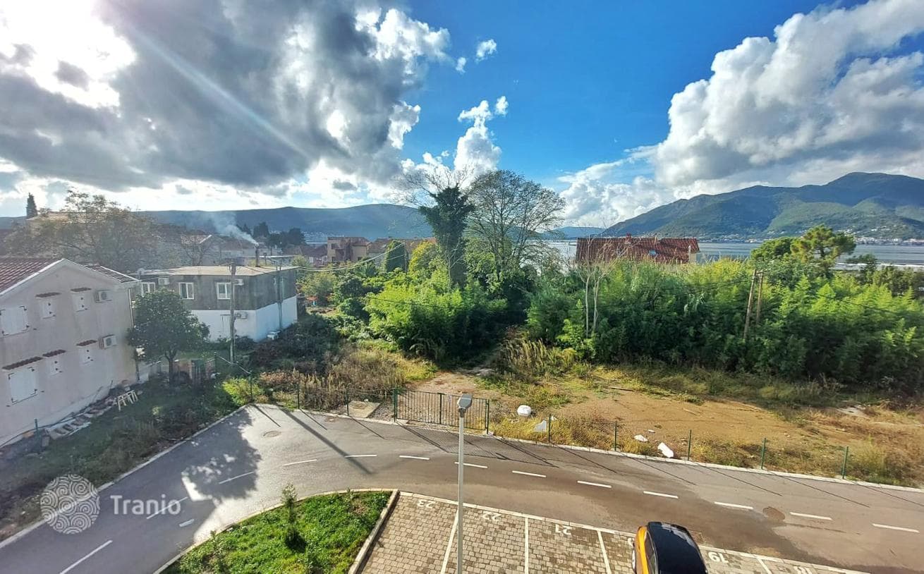 1-Bedroom Apartment with Sea View in Lastva, Tivat, photo 3