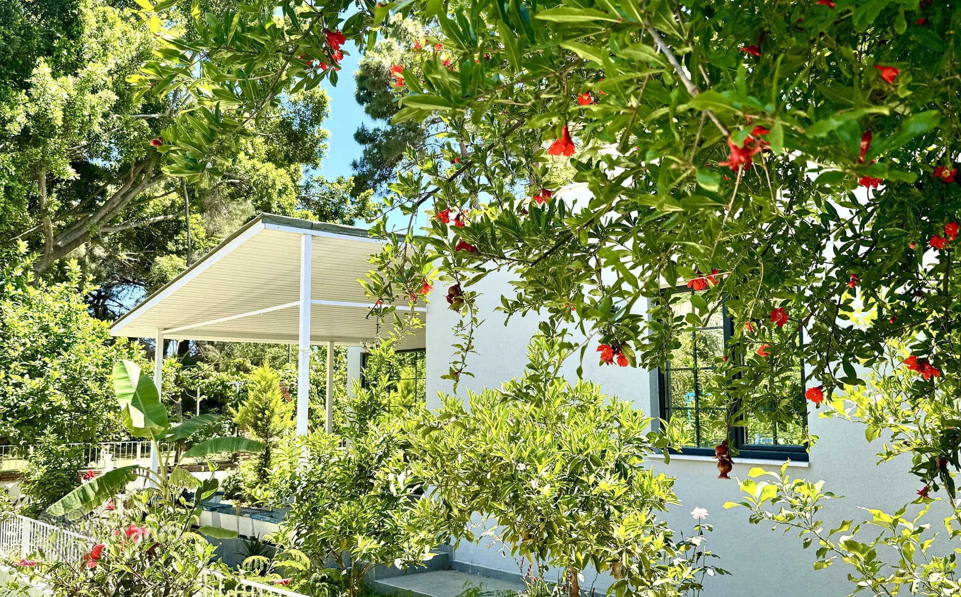 2-Bedroom House 50 m from the Beach in Tekirova, Antalya