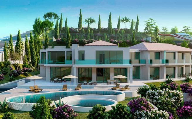Luxury Villa with Private Pool and Helipad near Golf Club in Kamares, Paphos