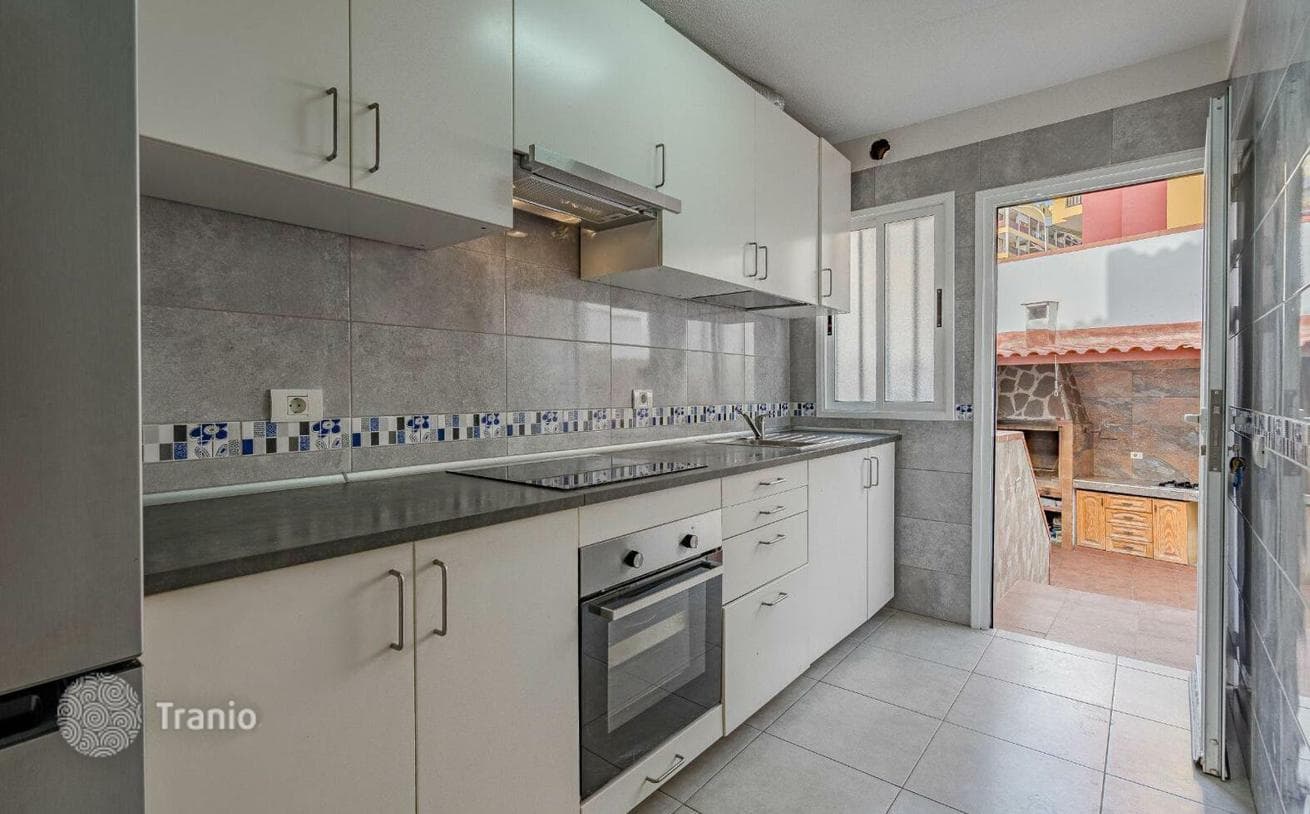 4-комнатный таунхаус 240 м² в Пуэрто де Сантьяго, Испания, фото 3