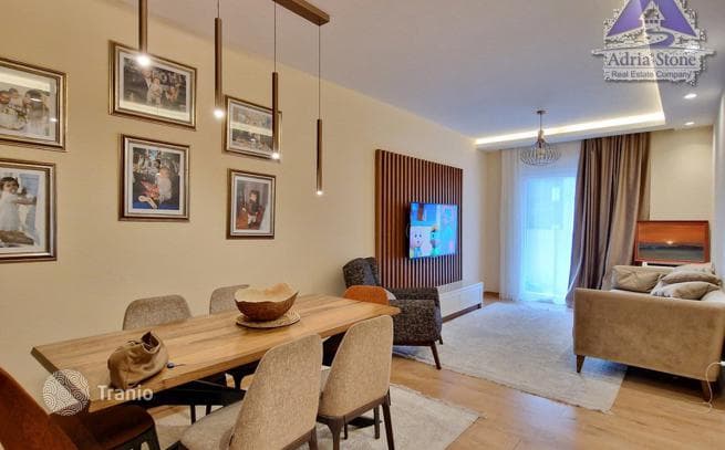 2-Bedroom Apartment with Terrace in Budva, photo 2