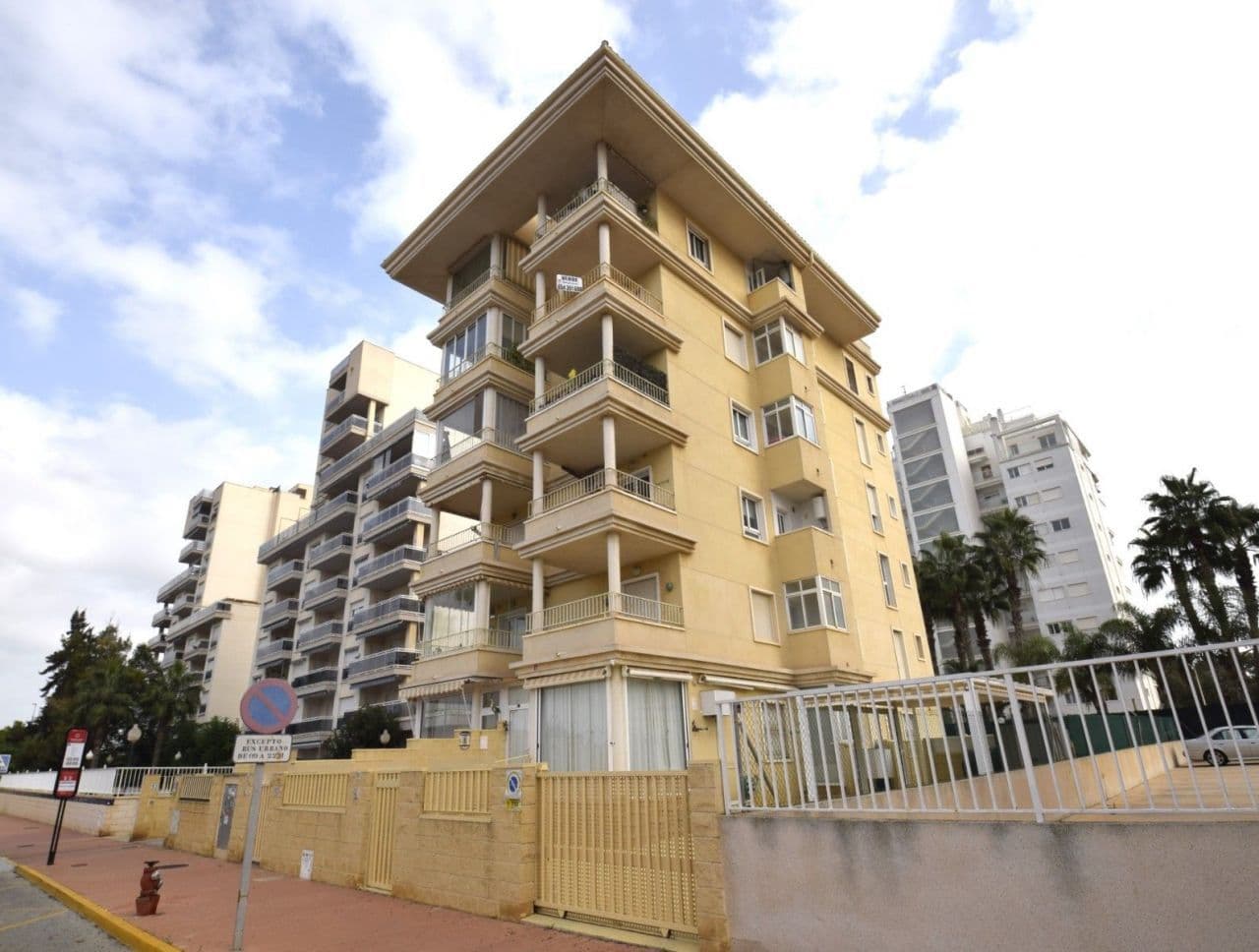 Апартаменты в Гуардамар-дель-Сегура, Испания, 54 м²