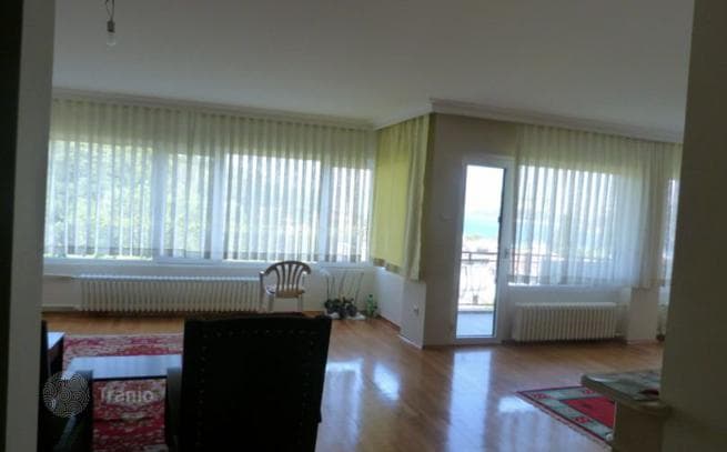 2-Bedroom Apartment in Sariyer, Istanbul, photo 5